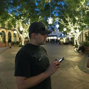 Meet your Posher, Paco